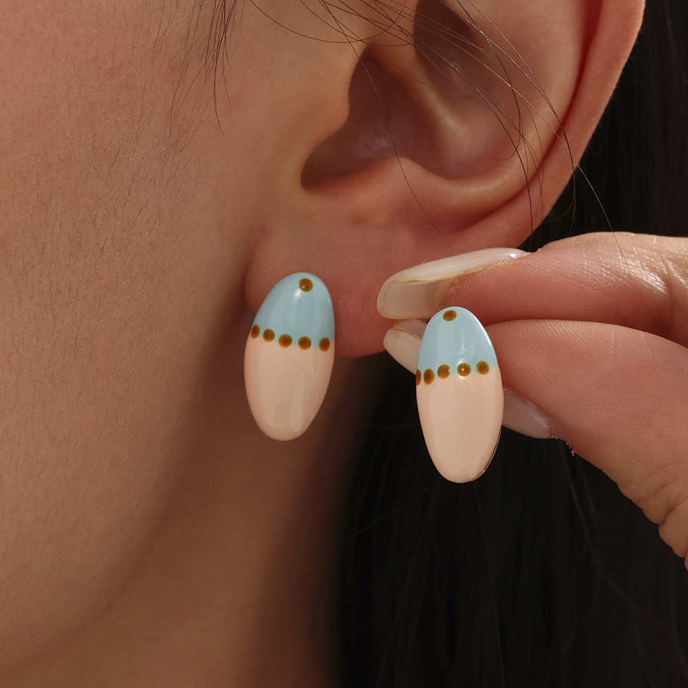 1 Pair Romantic Series Oval Stainless Steel Gold Color Women's Stud Earrings Picture5