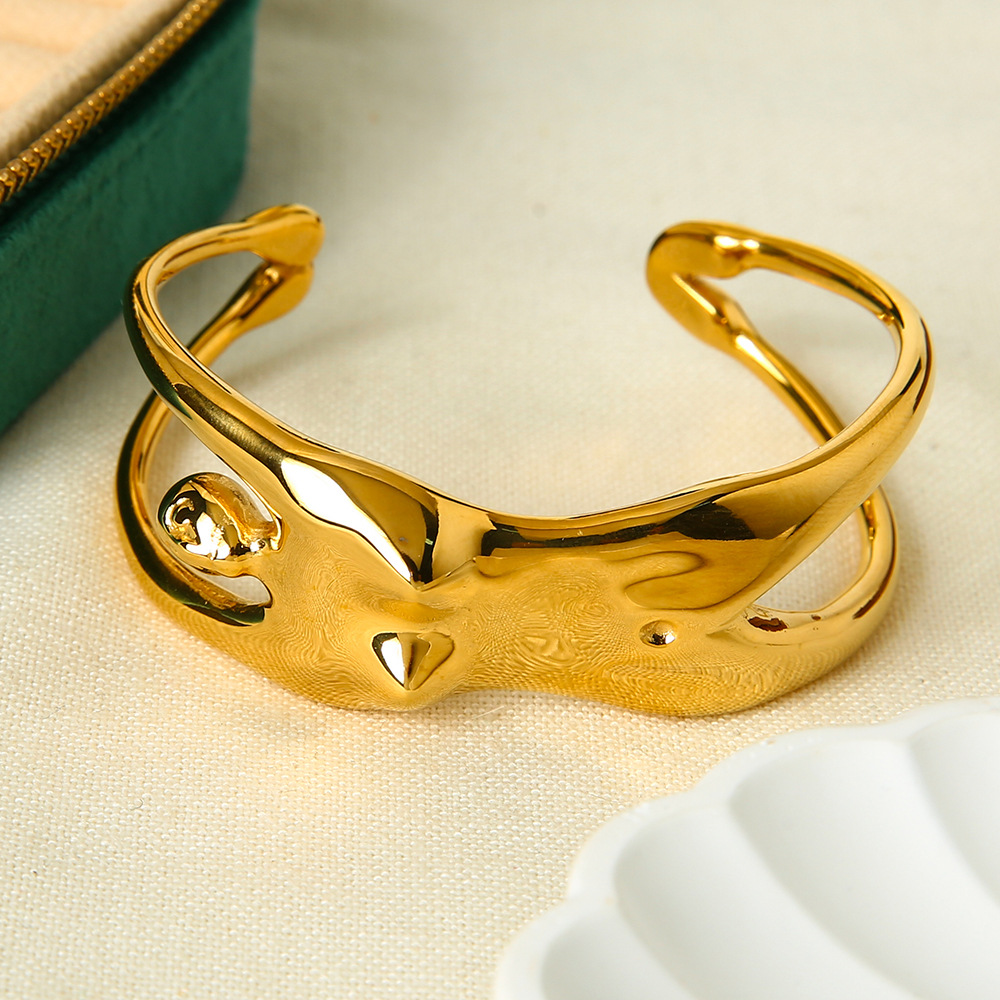 1 Piece Classic Retro Figure Stainless Steel  Gold Color Women's Cuff Bracelets h5 Picture4