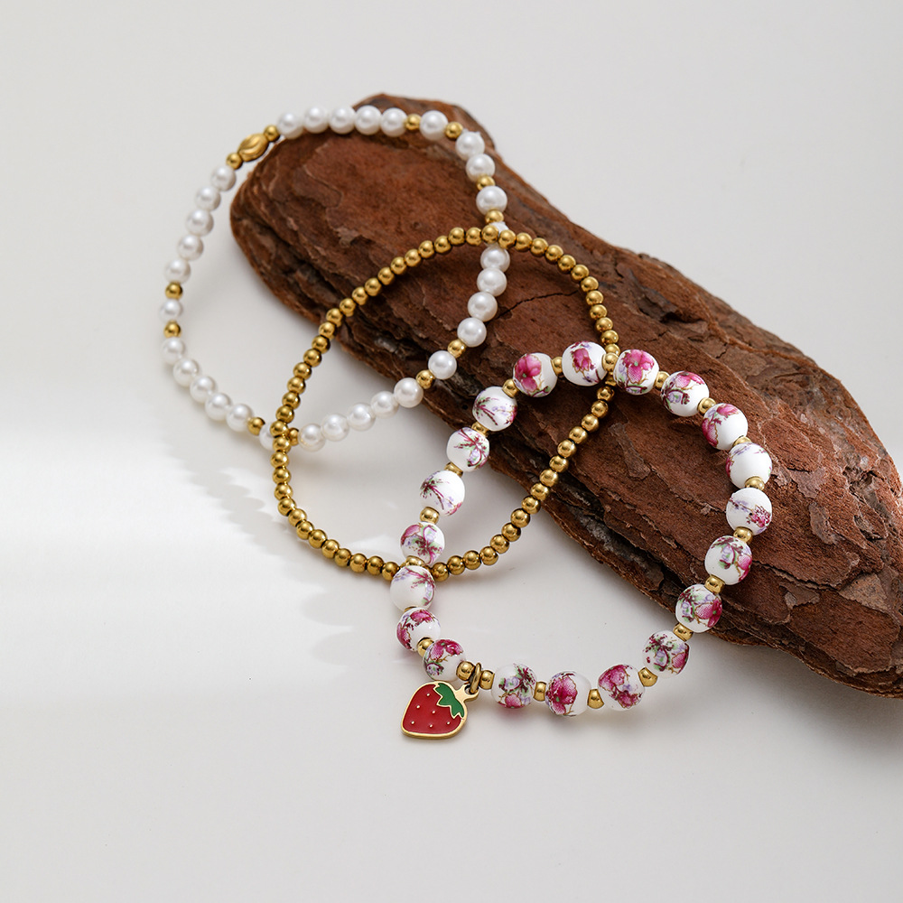 1 Piece Luxurious Series Retro Flower Ceramics  Gold Color  Women's Beaded Bracelets 2