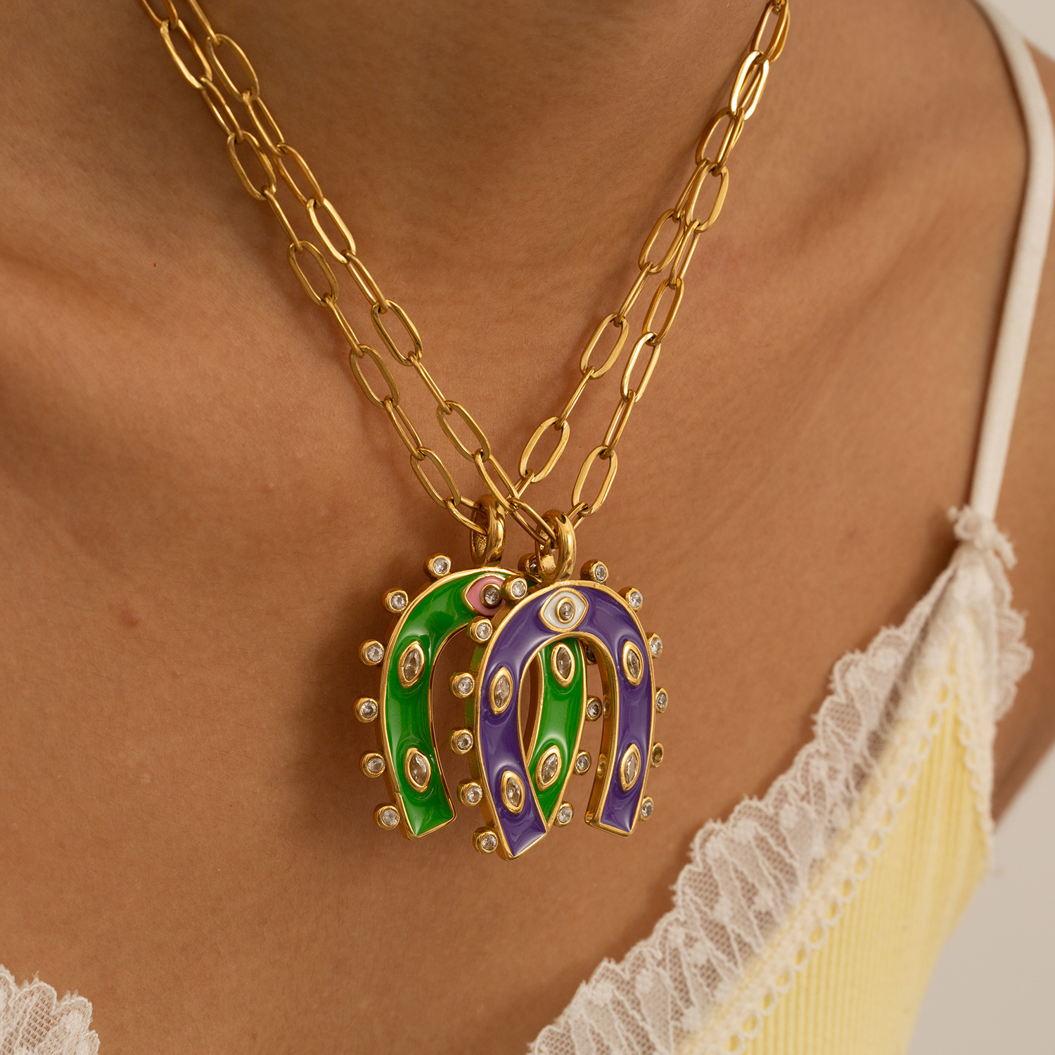 1 Piece Retro Horseshoe-shaped Stainless Steel Gold Color Women's Pendant Necklaces