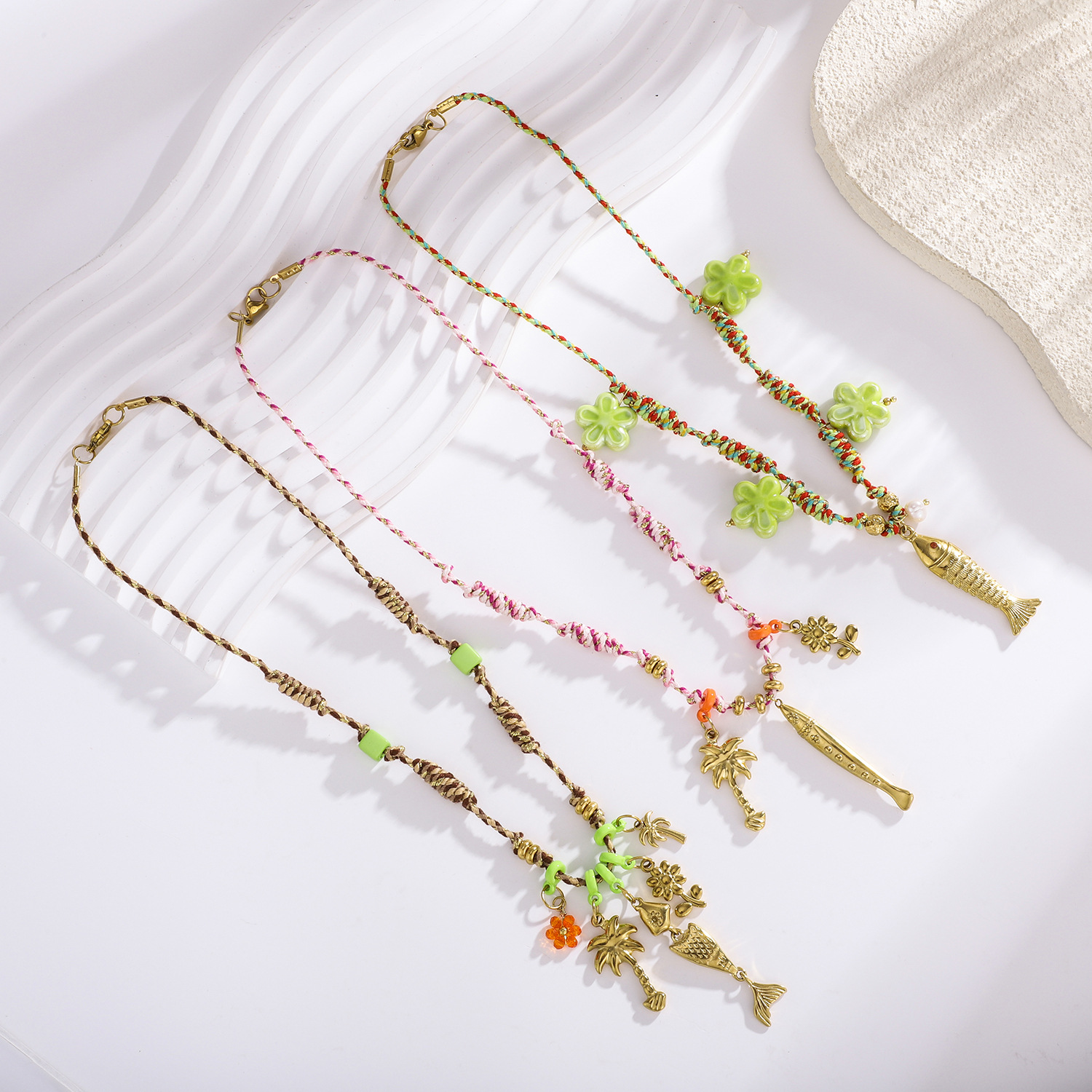1 Piece Exqusite Fish Stainless Steel Gold Color Women's Pendant Necklaces h5 Picture4