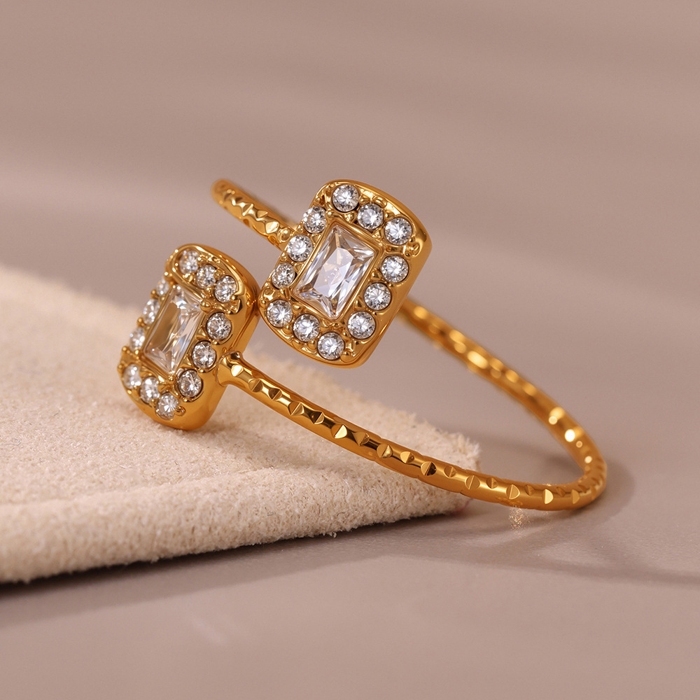 1 Piece Luxurious Heart Stainless Steel Gold Color Women's Gemstone Rings Picture4