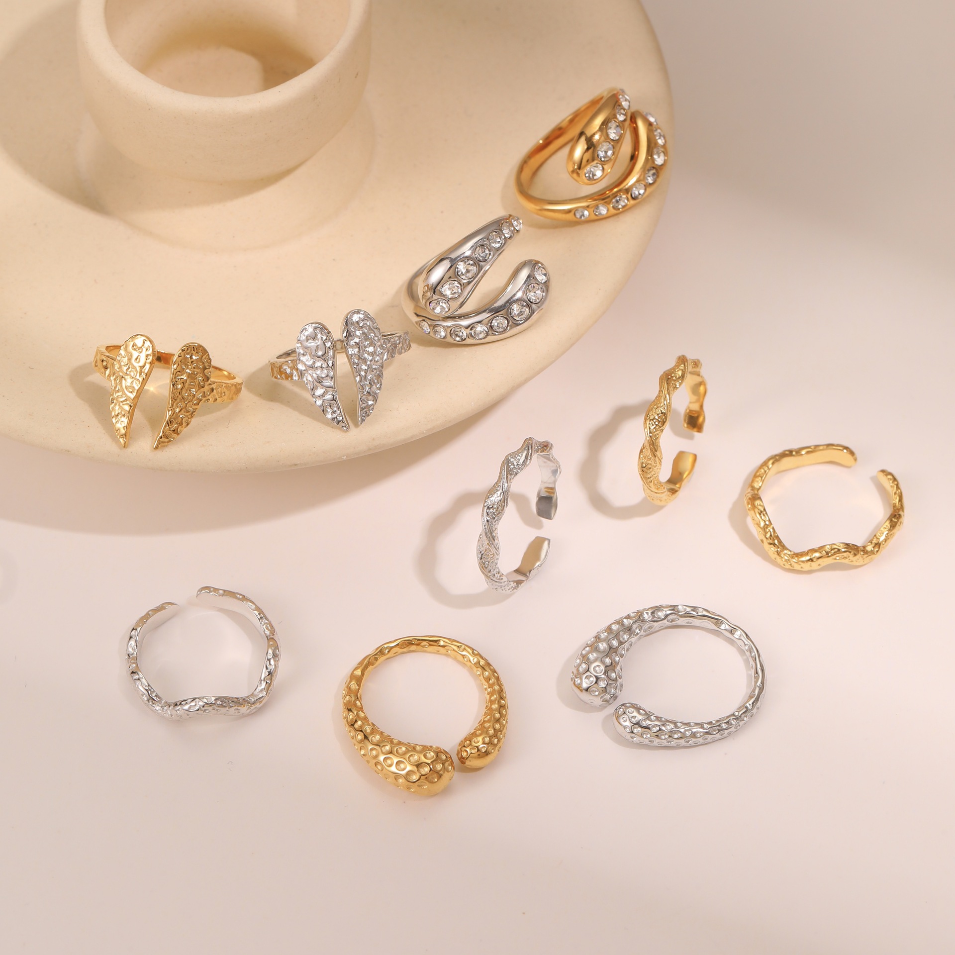 1 Piece Simple Heart Stainless Steel Statement Rings