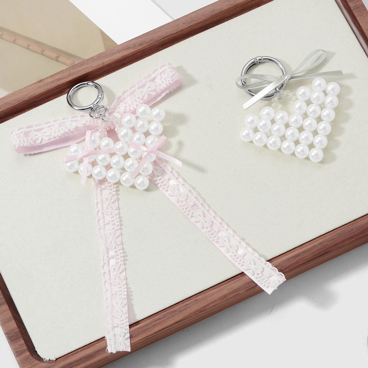 1 Piece Beaded Heart Bag Charm 2