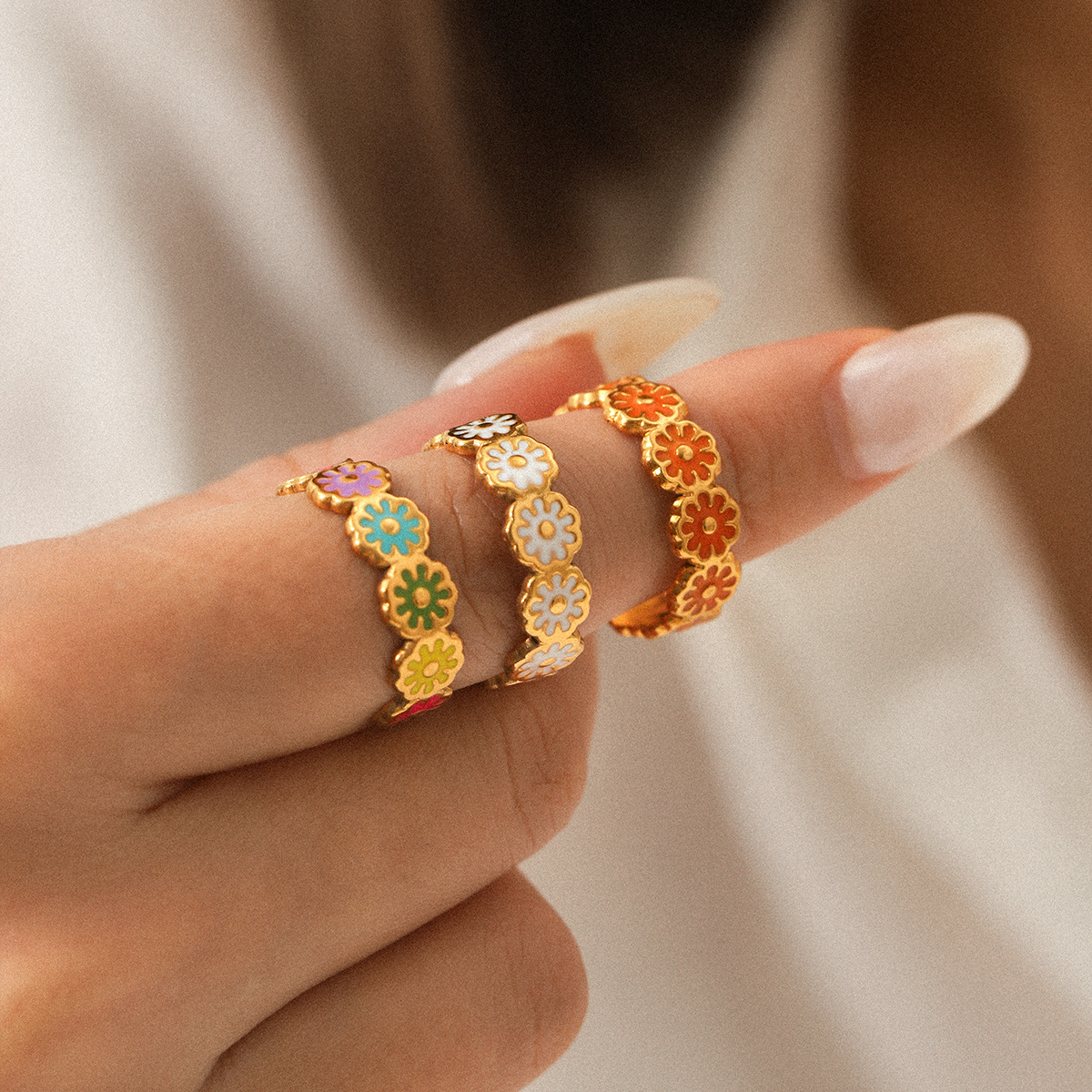 1 pezzo giornaliero Daisy in acciaio inossidabile color oro con dichiarazione 2