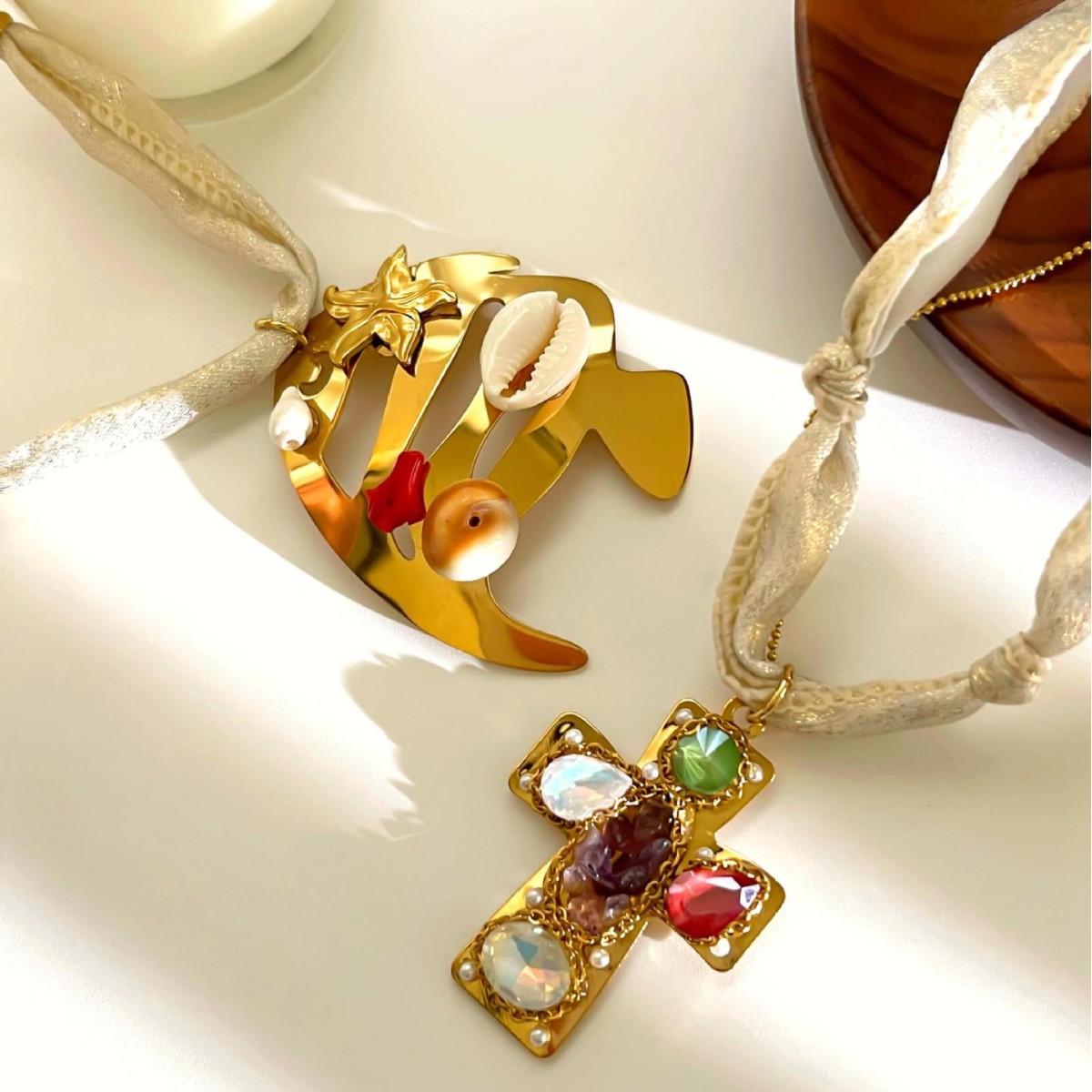 1 Piece Cross Fish Stainless Steel Waterproof Gold Color Pendant Necklace thumbnail 4