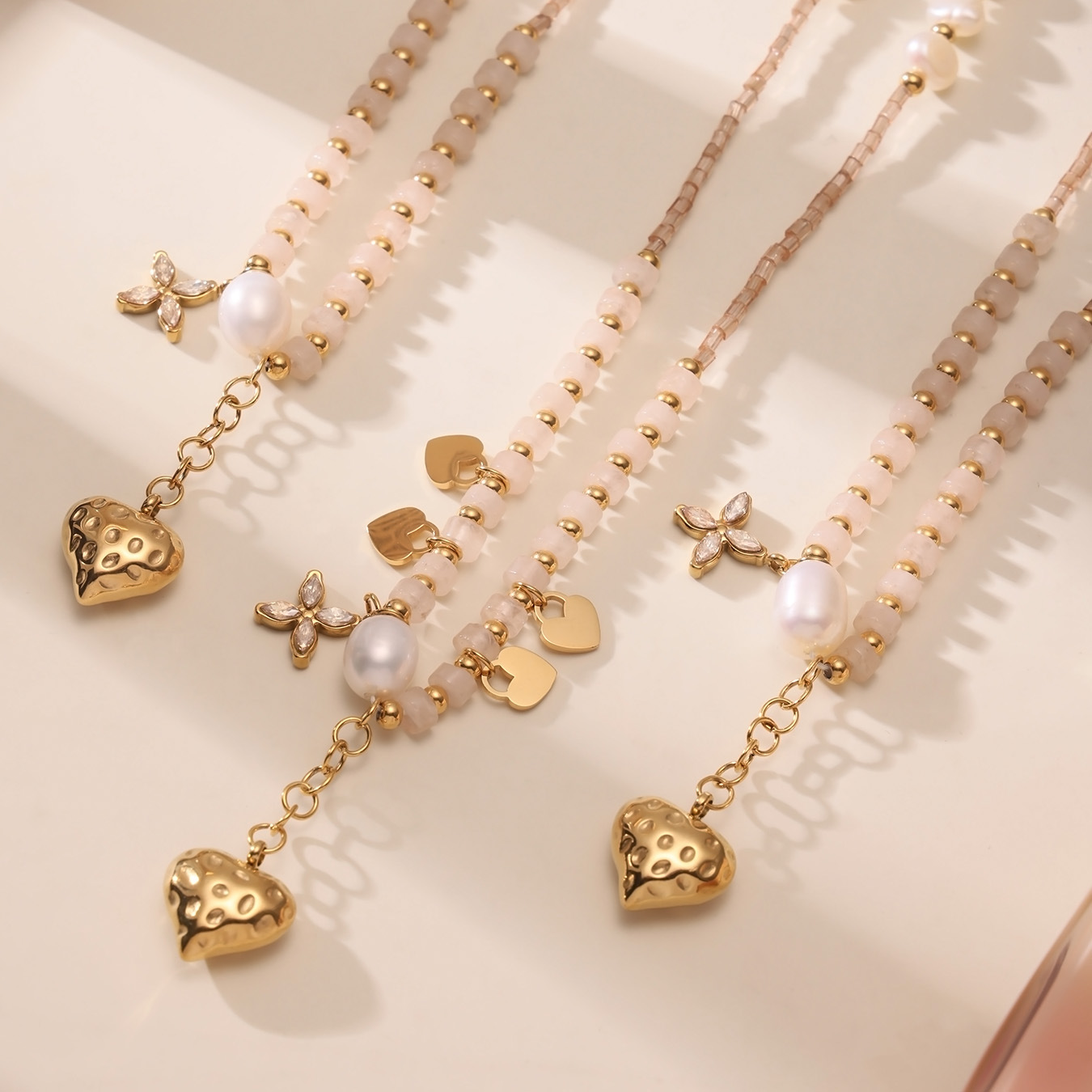 1 Piece Elegant Heart Natural Stones&Pearl Gold Color Women's Beaded Necklaces h5 Picture4