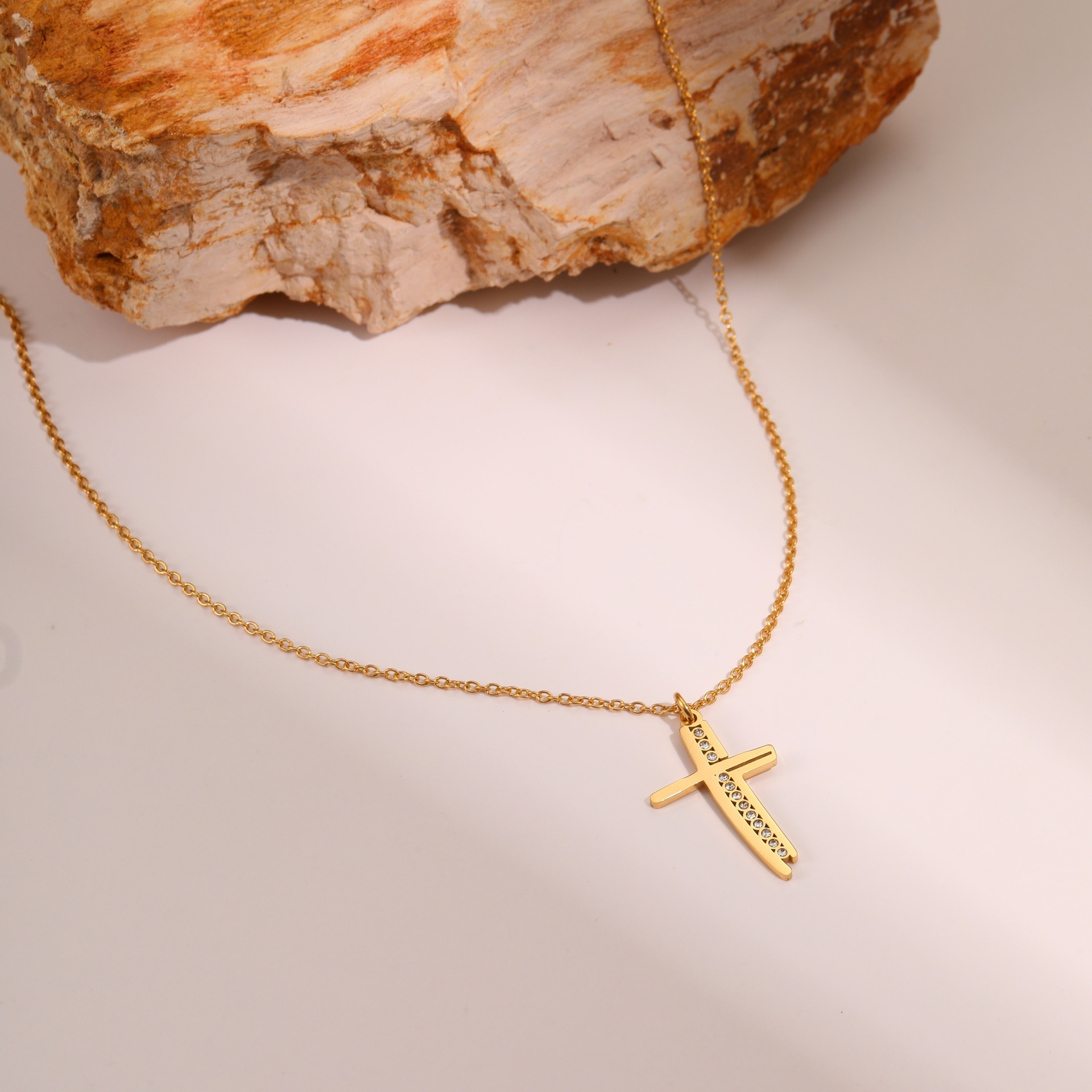 1 Piece Simple Cross Stainless Steel   Women's Pendant Necklaces h5 Picture3