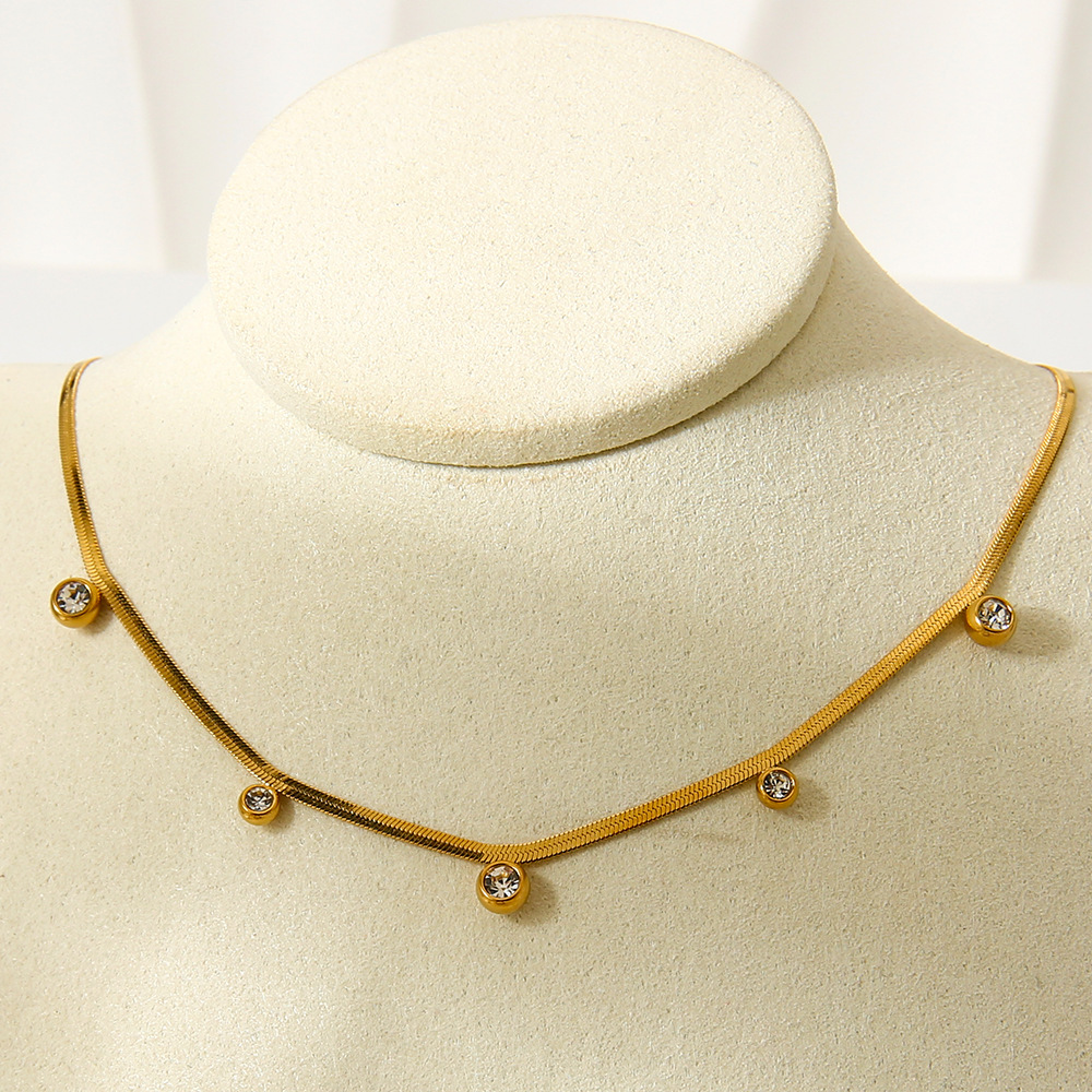 Collana con ciondolo da donna in acciaio inossidabile con catena semplice da giorno, 1 pezzo Immagine5