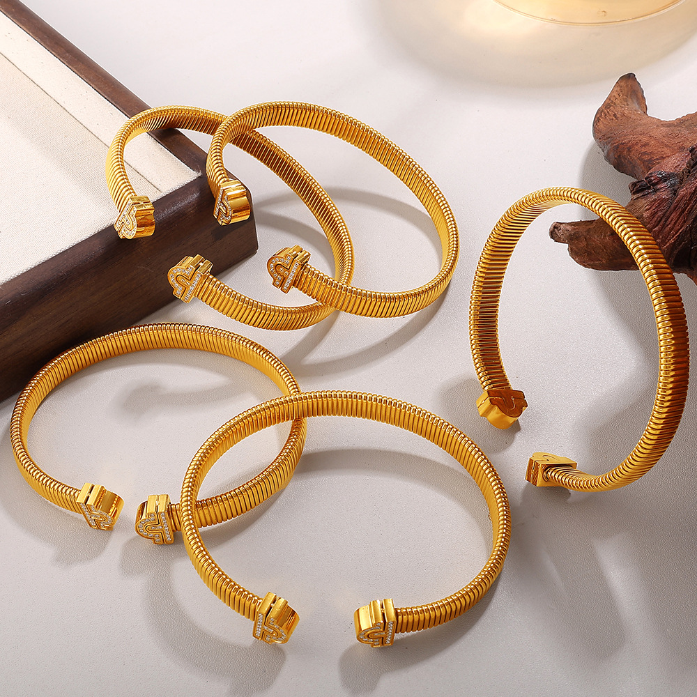 1 Piece Stainless Steel Gold Color Cuff Bangle 2