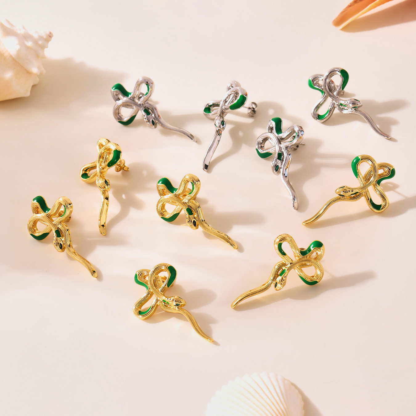1 Pair Classic Series Snake Stainless Steel Gold Color Women's Stud Earrings 2