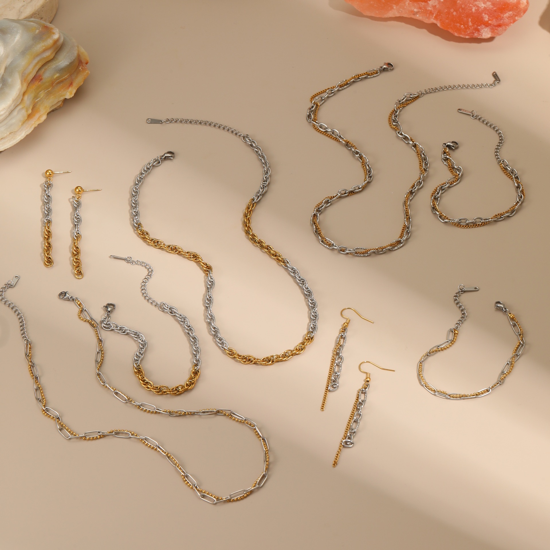 1 Piece  Daily Mixed Color Chain Stainless Steel  Women's Chain Necklaces